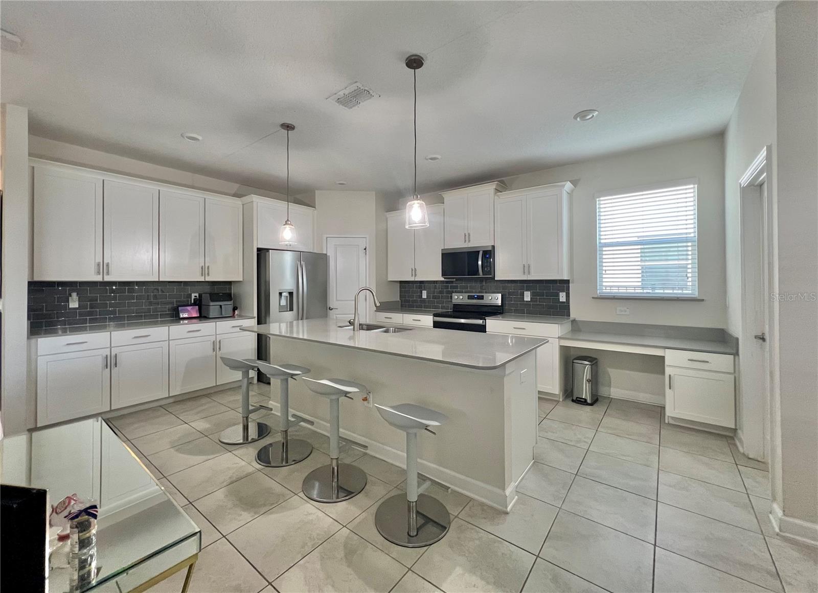 STOREY PARK - Residential Lease