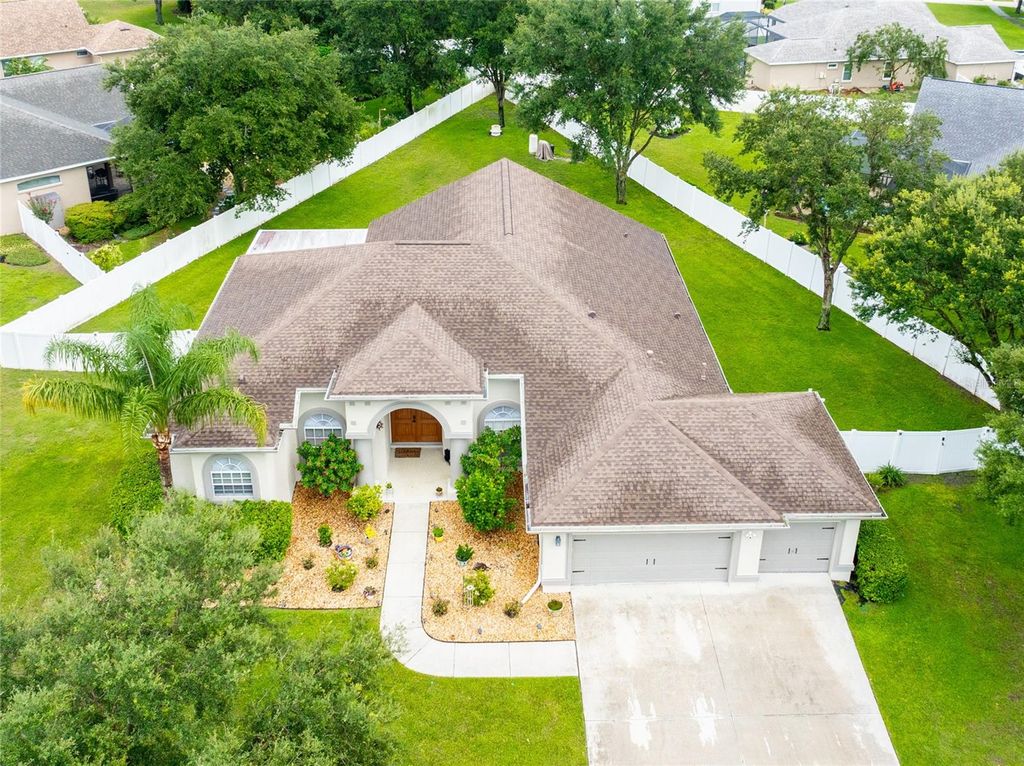 Photo of 12407 Creek Edge Drive, Riverview, FL 33579 (MLS # TB8408520)