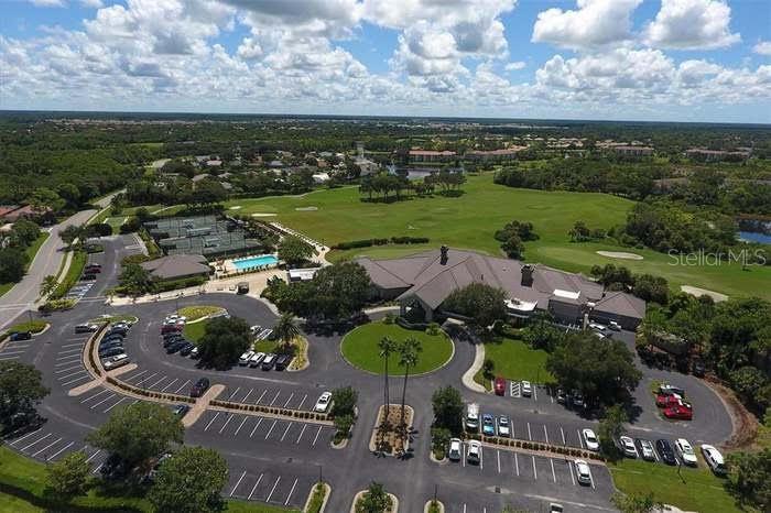 STONEYBROOK FAIRWAY VERANDAS 1 - Residential