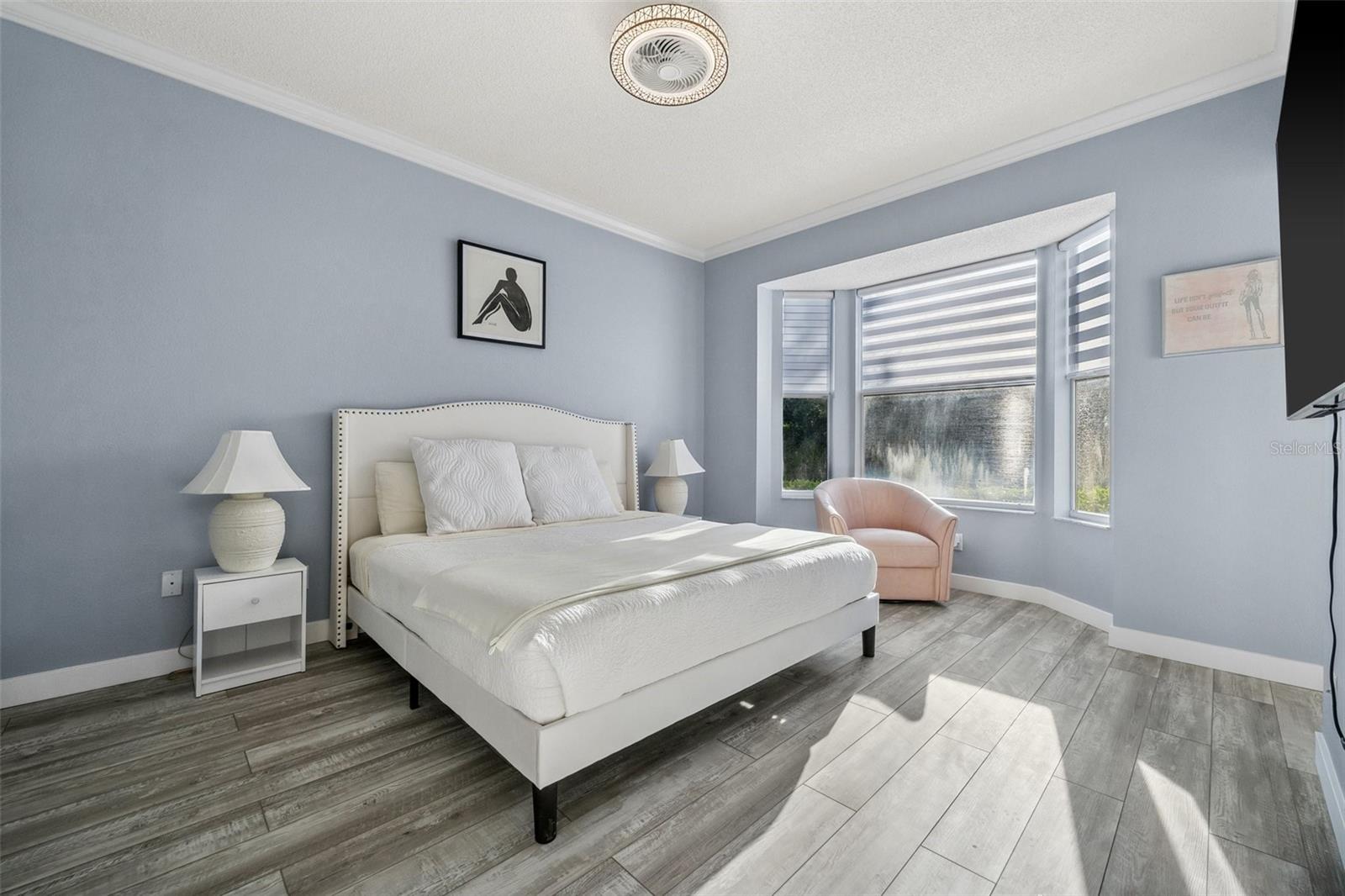 9611 CASTLE POINT DRIVE 912