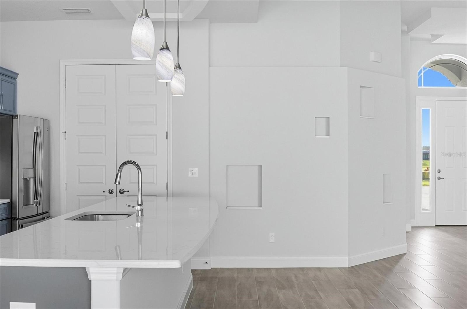 MARINA DEL PALMA - Residential