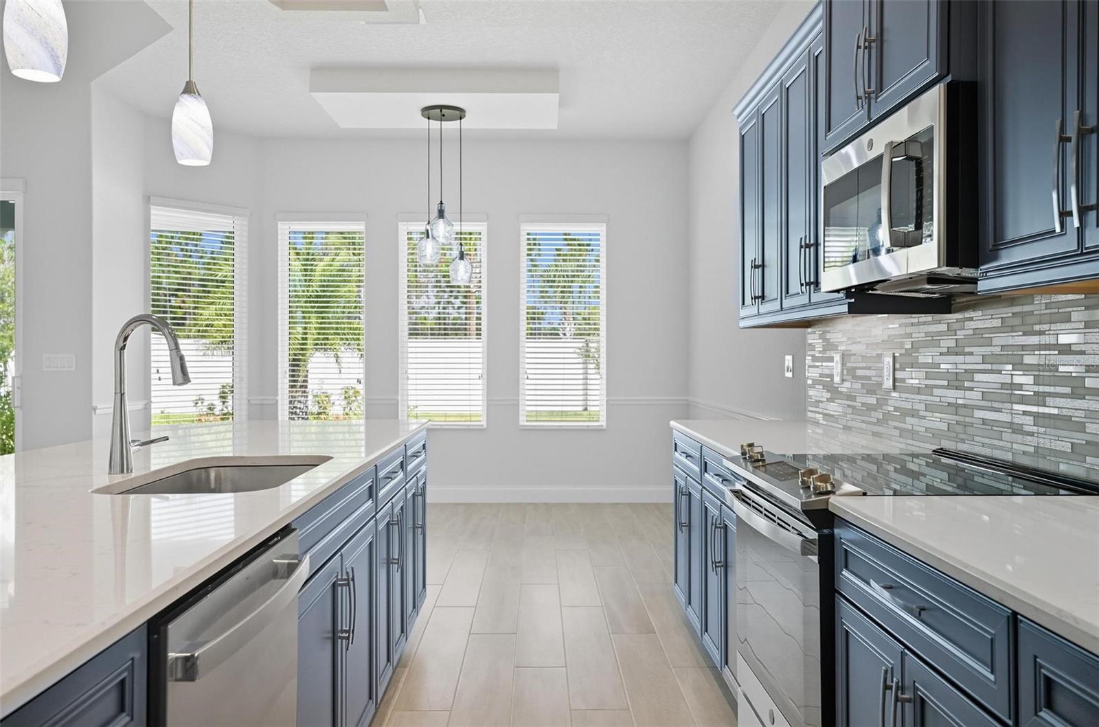 MARINA DEL PALMA - Residential