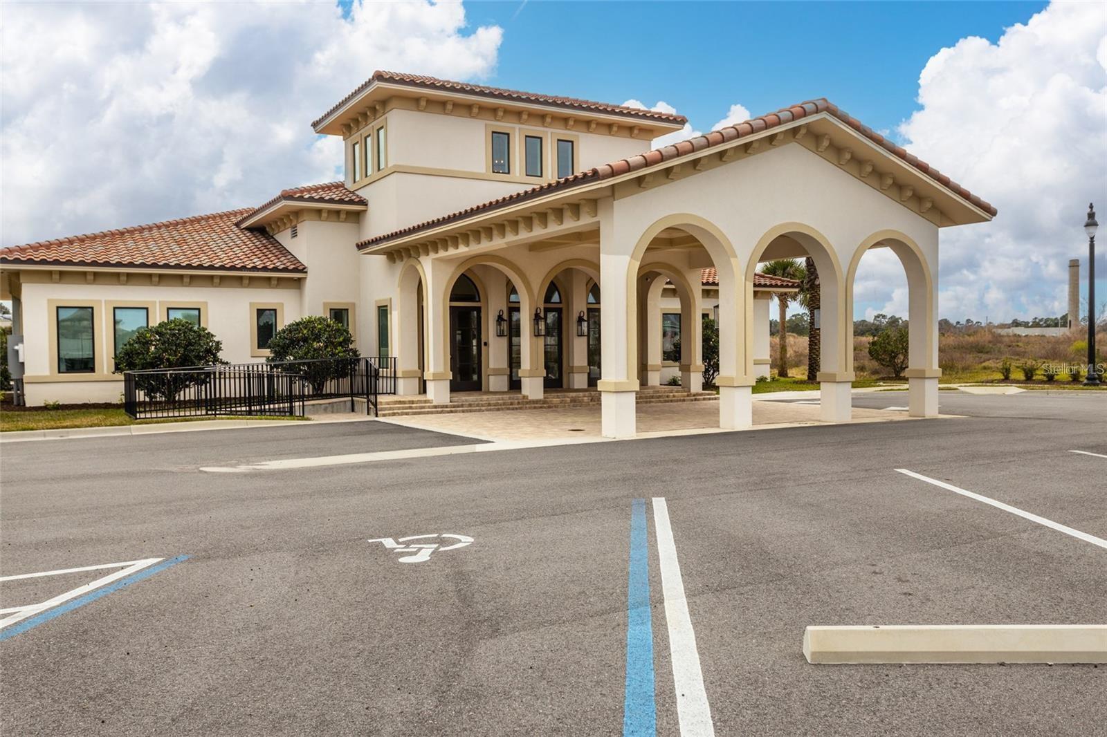 MARINA DEL PALMA - Residential