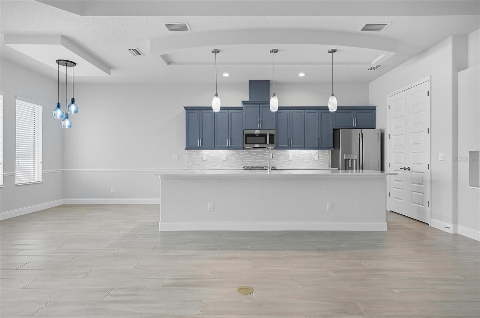 MARINA DEL PALMA - Residential