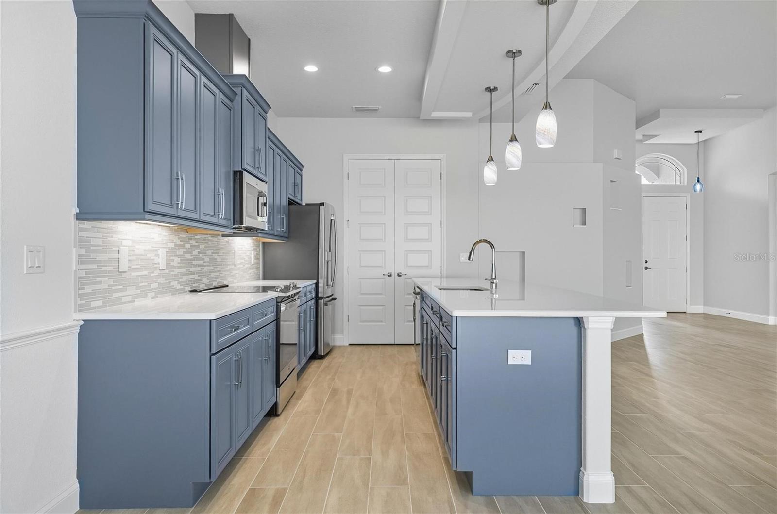 MARINA DEL PALMA - Residential