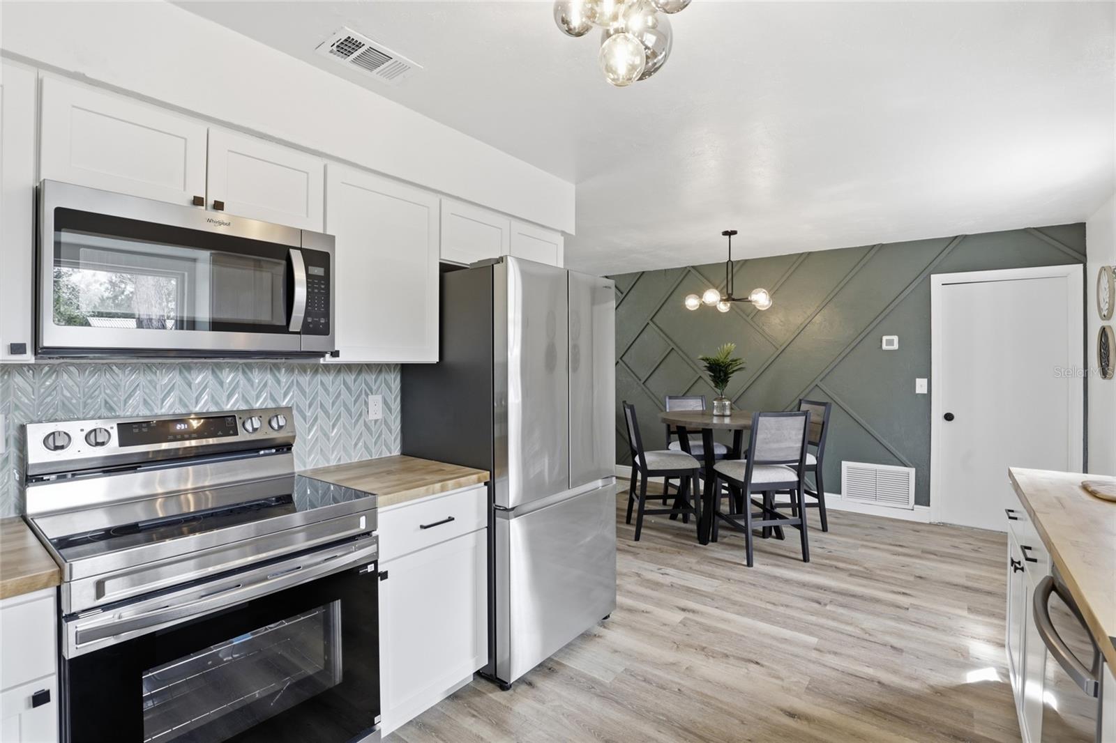 NEWBERRY, WALTONS ADDITION - Residential