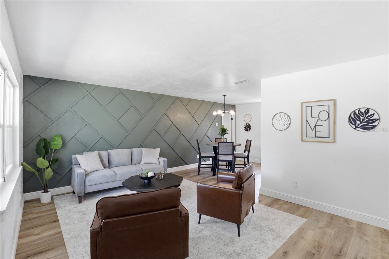 NEWBERRY, WALTONS ADDITION - Residential