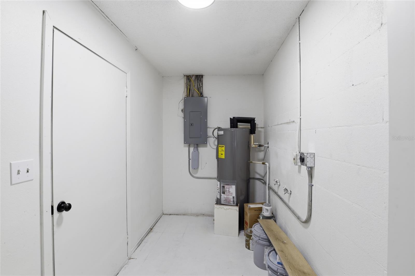 NEWBERRY, WALTONS ADDITION - Residential