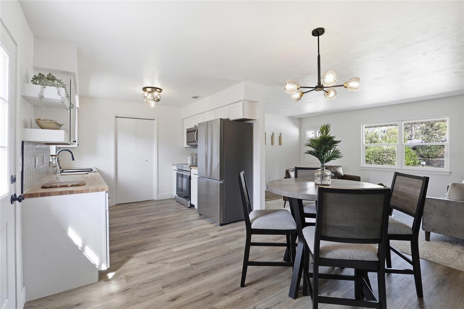 NEWBERRY, WALTONS ADDITION - Residential