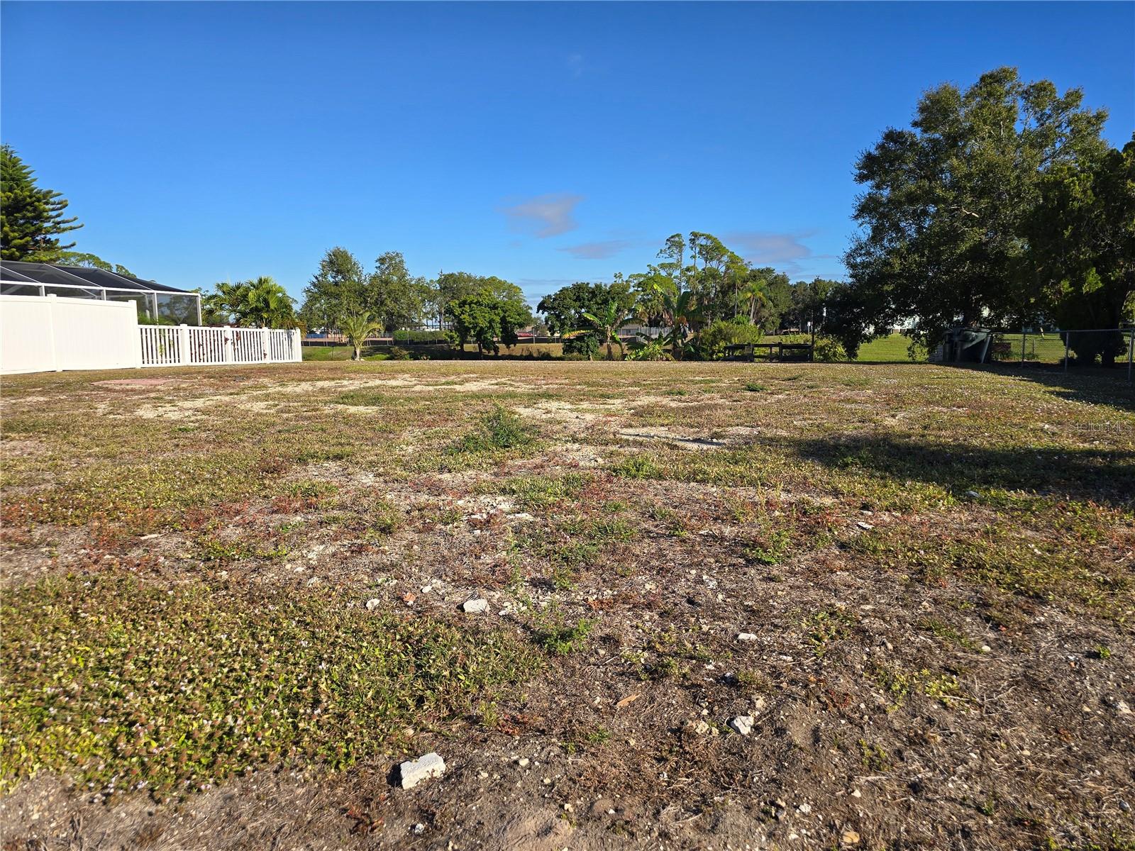 PORT CHARLOTTE SUB 03 - Land