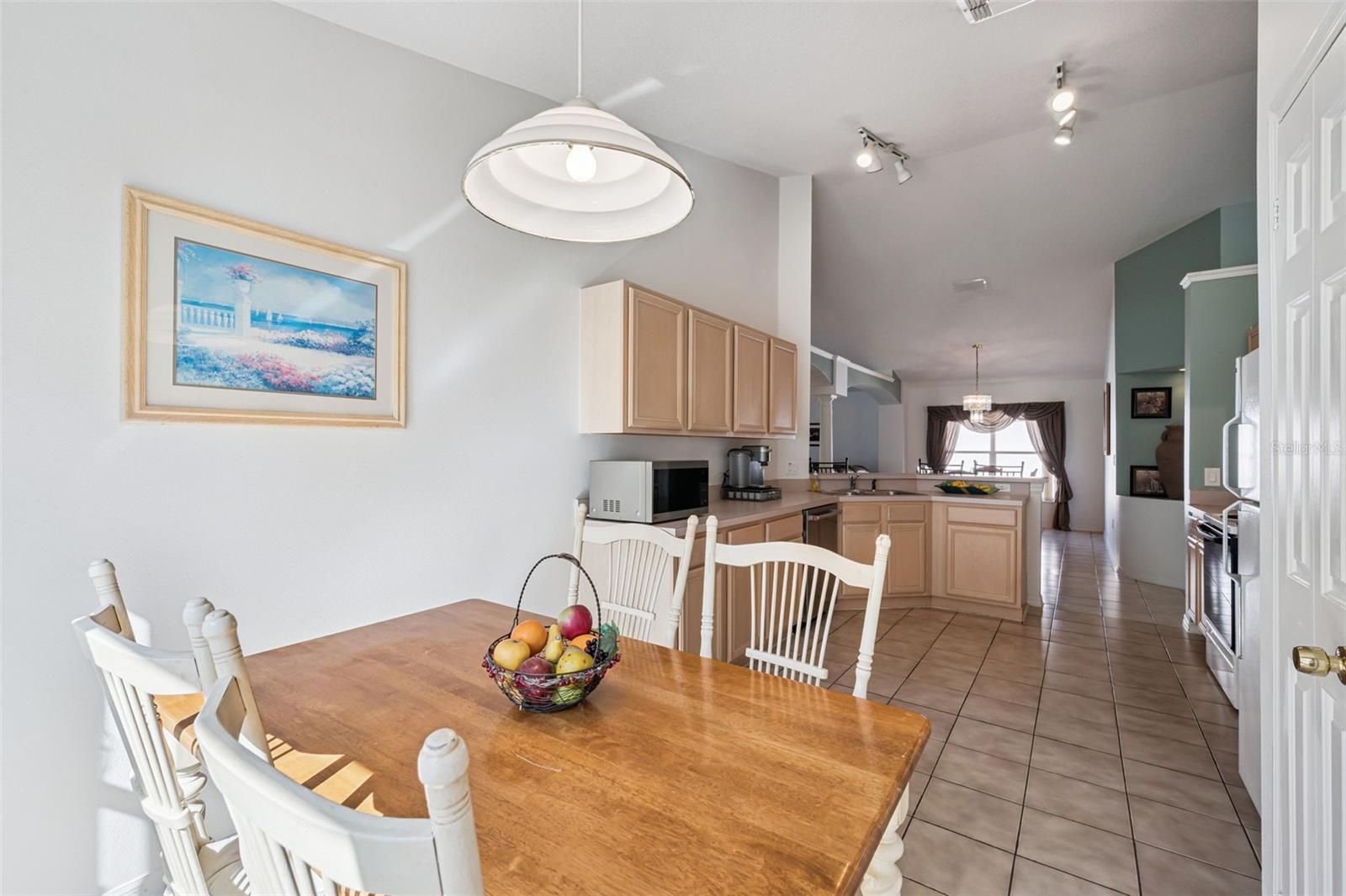 EAGLE POINTE - Residential