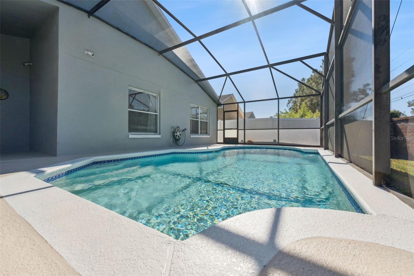 EAGLE POINTE - Residential