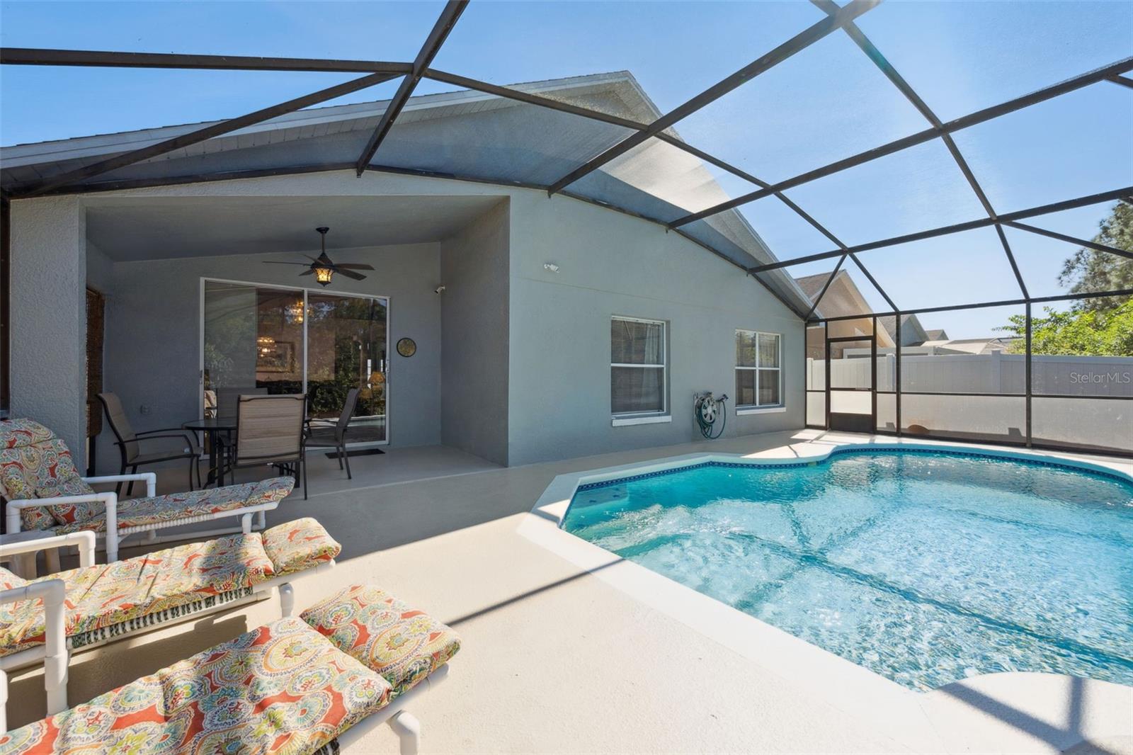 EAGLE POINTE - Residential