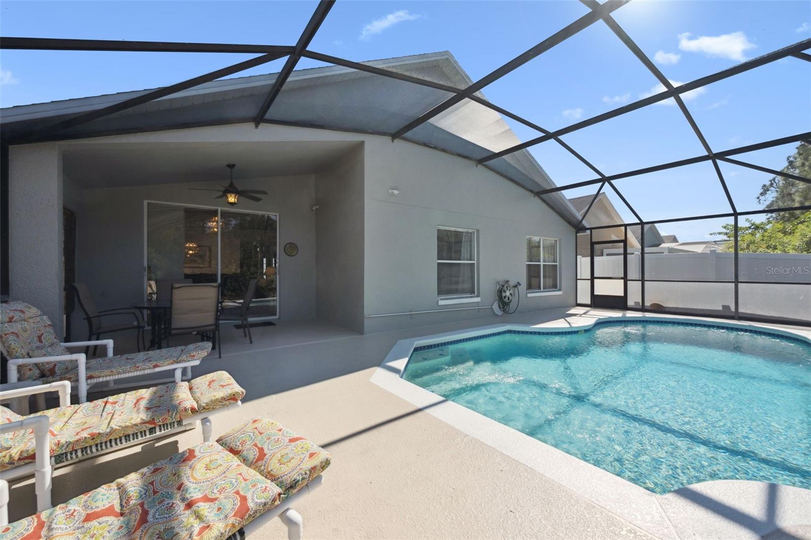 EAGLE POINTE - Residential