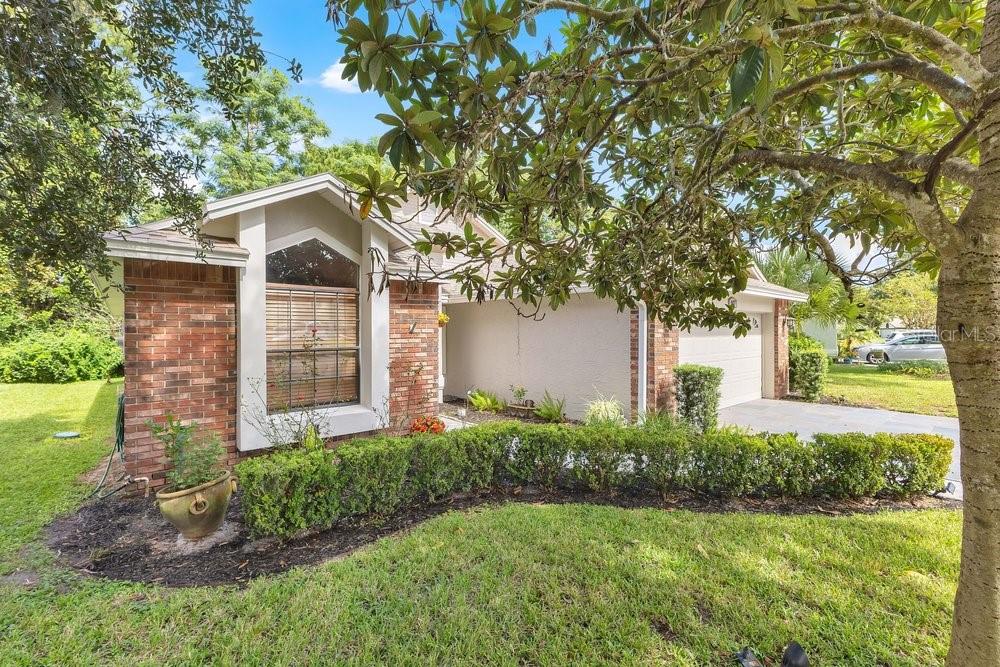 Casas a venda 1 - Jen Dantas 407 MORNING GLORY DRIVE