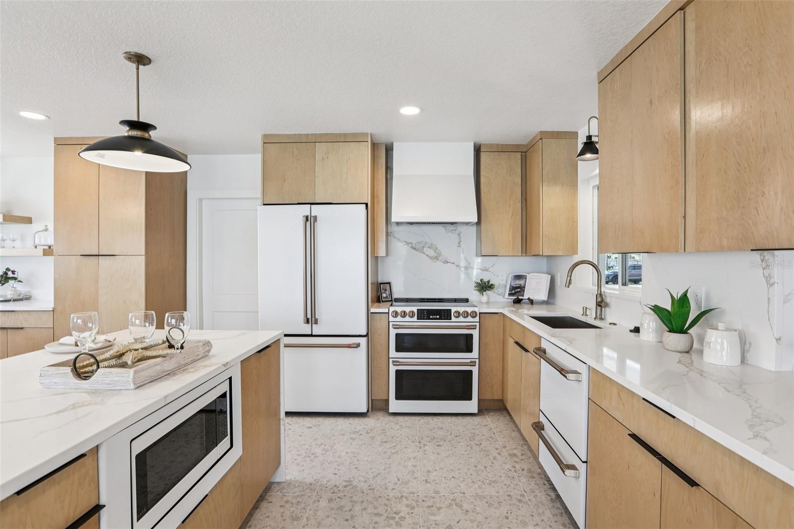 ISLE OF PALMS 2ND ADD - Residential