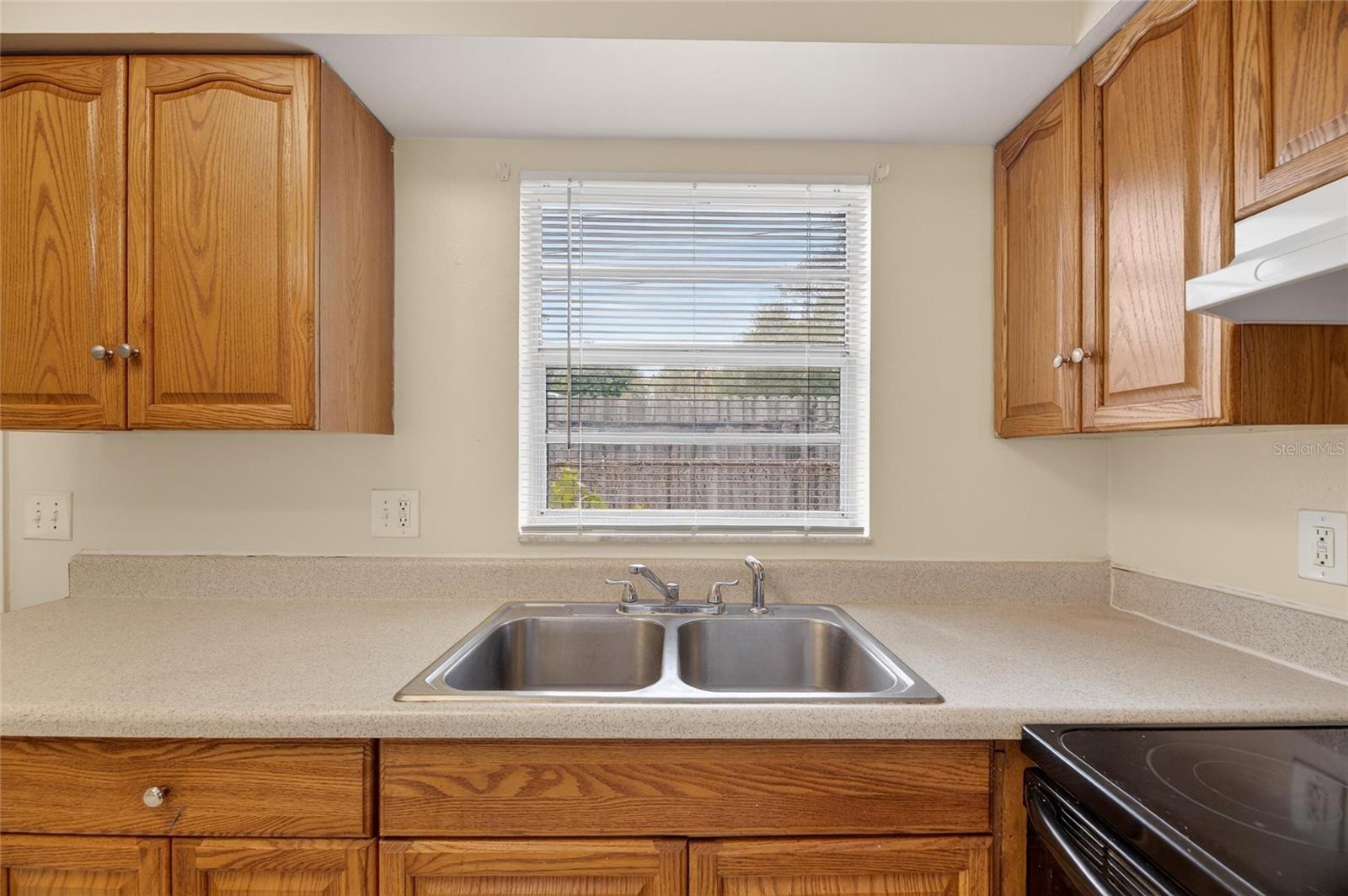 CORAL HEIGHTS SUB - Residential Income