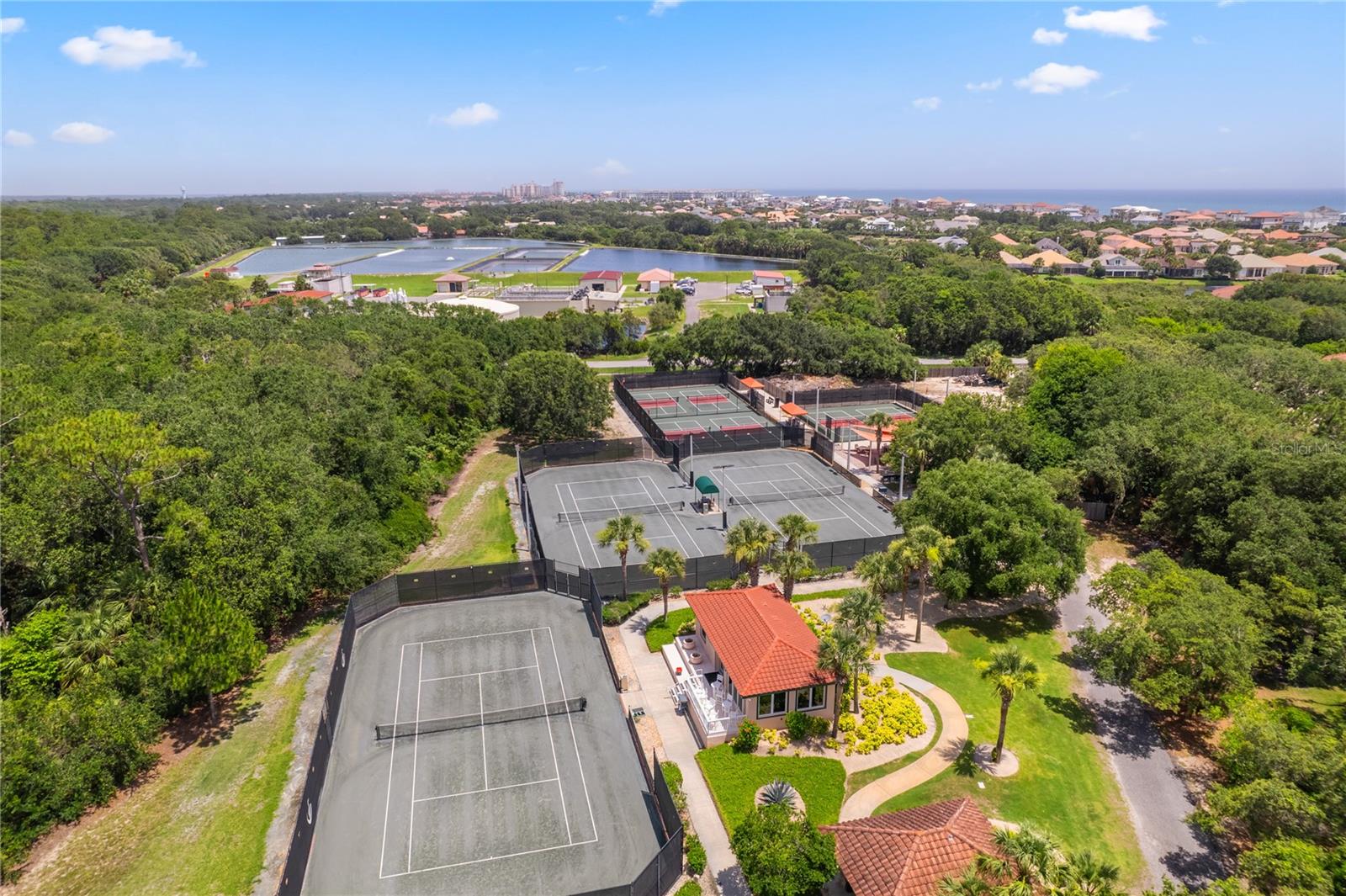 HAMMOCK DUNES - Residential