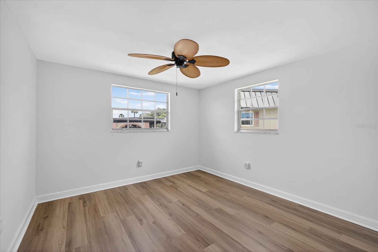 GARDENS BEACON SQUARE CONDO 4A - Residential