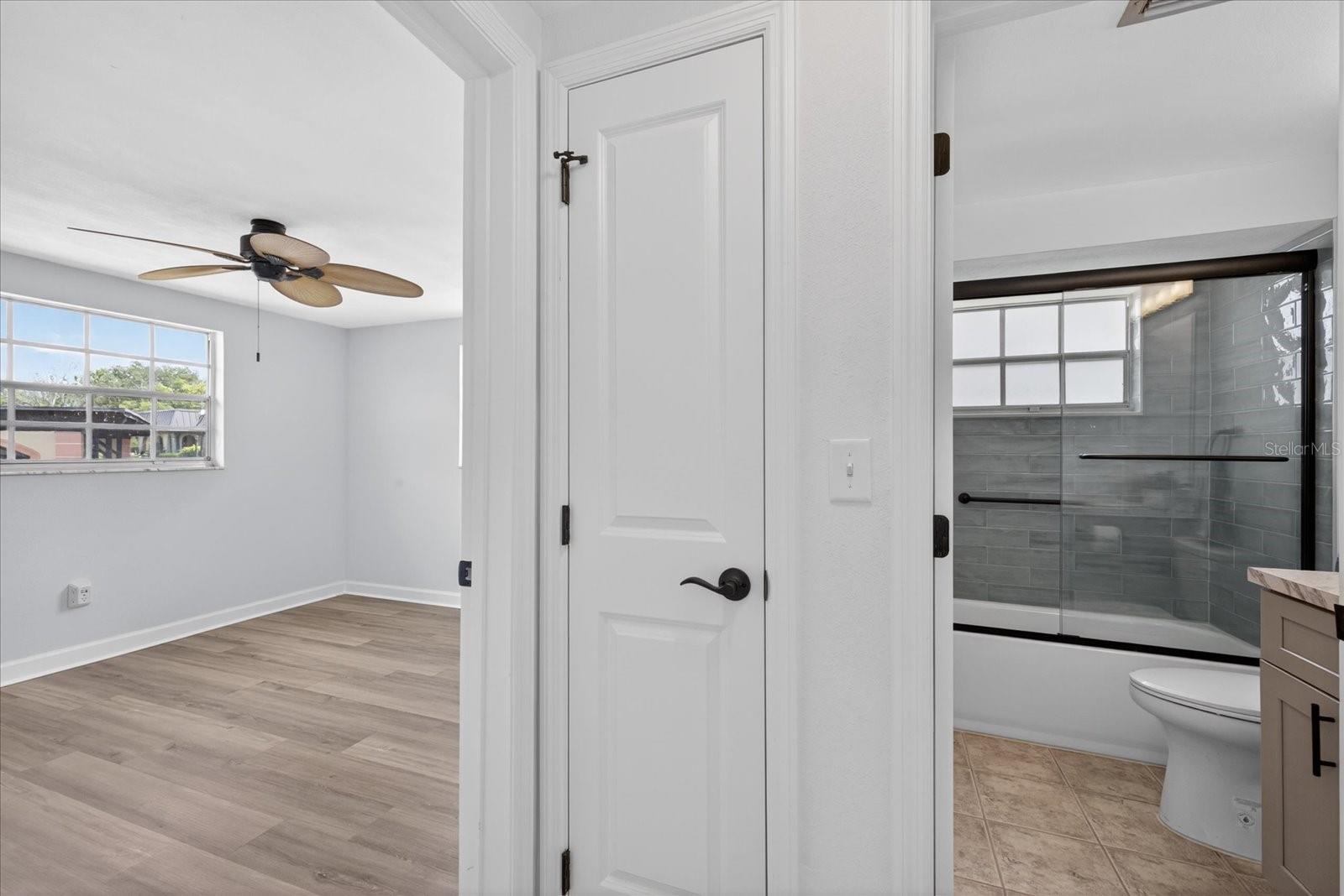 GARDENS BEACON SQUARE CONDO 4A - Residential