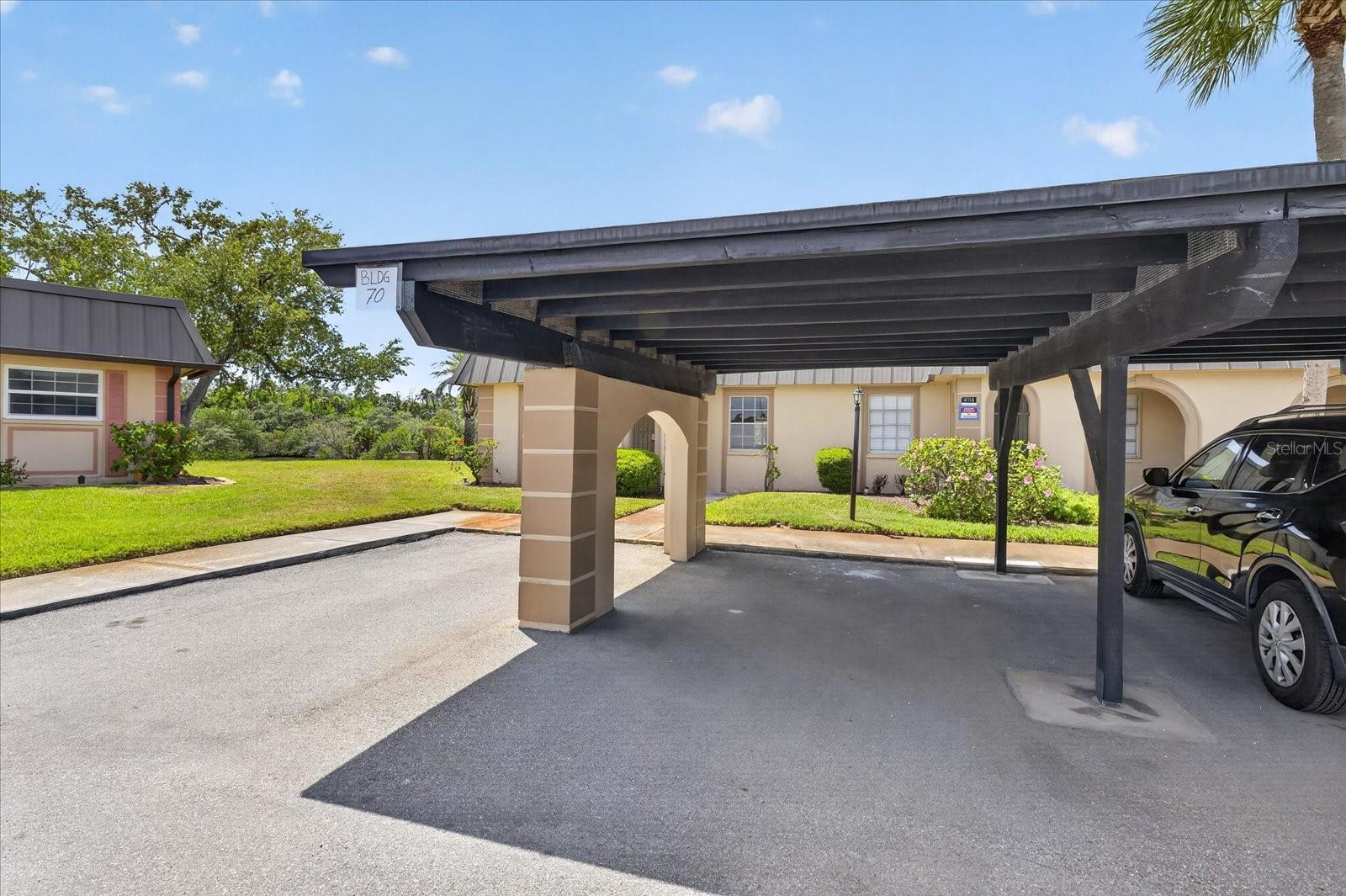 GARDENS BEACON SQUARE CONDO 4A - Residential