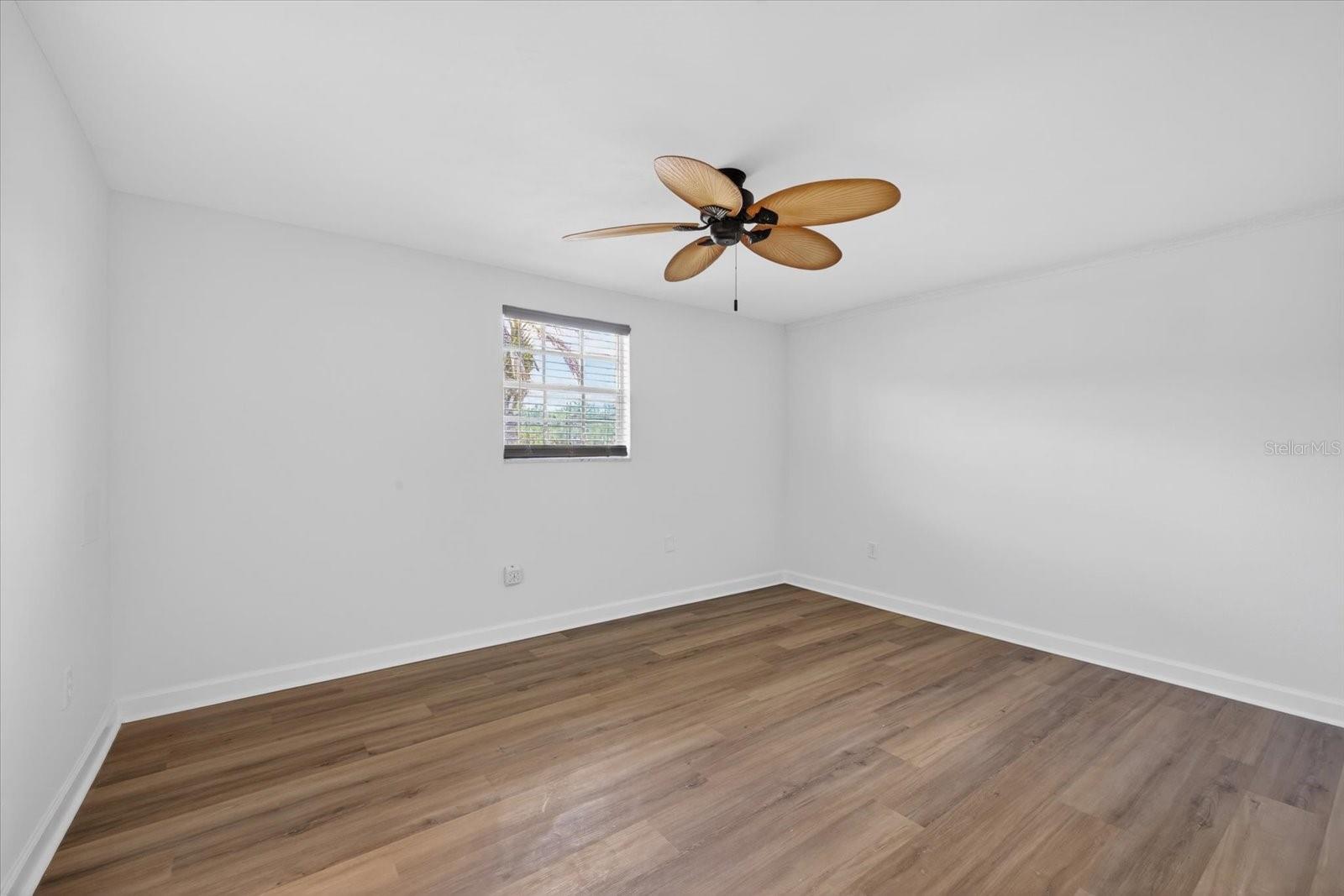 GARDENS BEACON SQUARE CONDO 4A - Residential