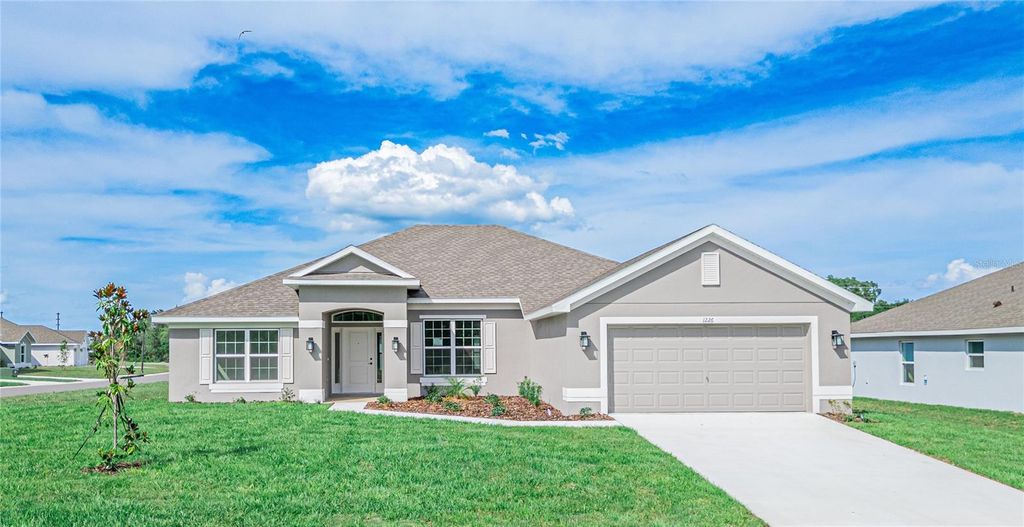 Photo of 1226 Hickory Nut Drive, Lake Wales, FL 33898 (MLS # L4959618)
