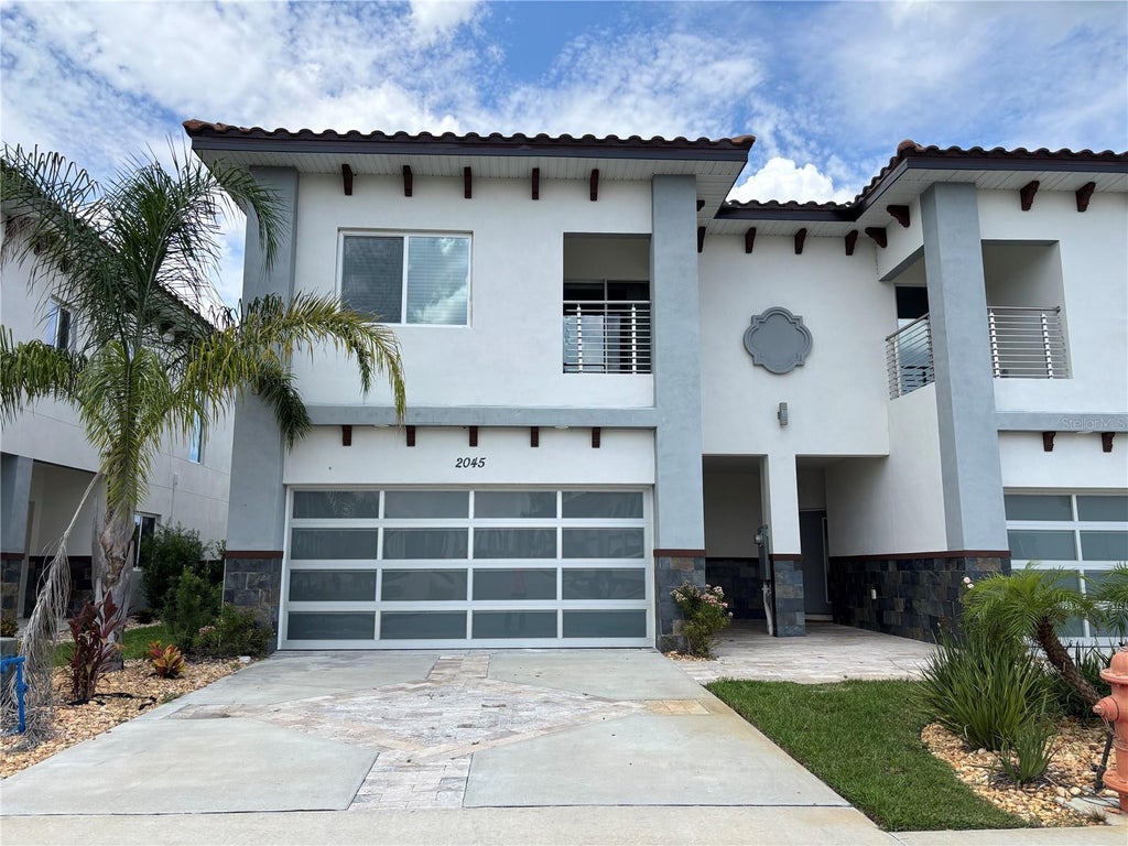 Photo of 2045 Greenbriar Terrace, Davenport, FL 33837 (MLS # TB8541732)