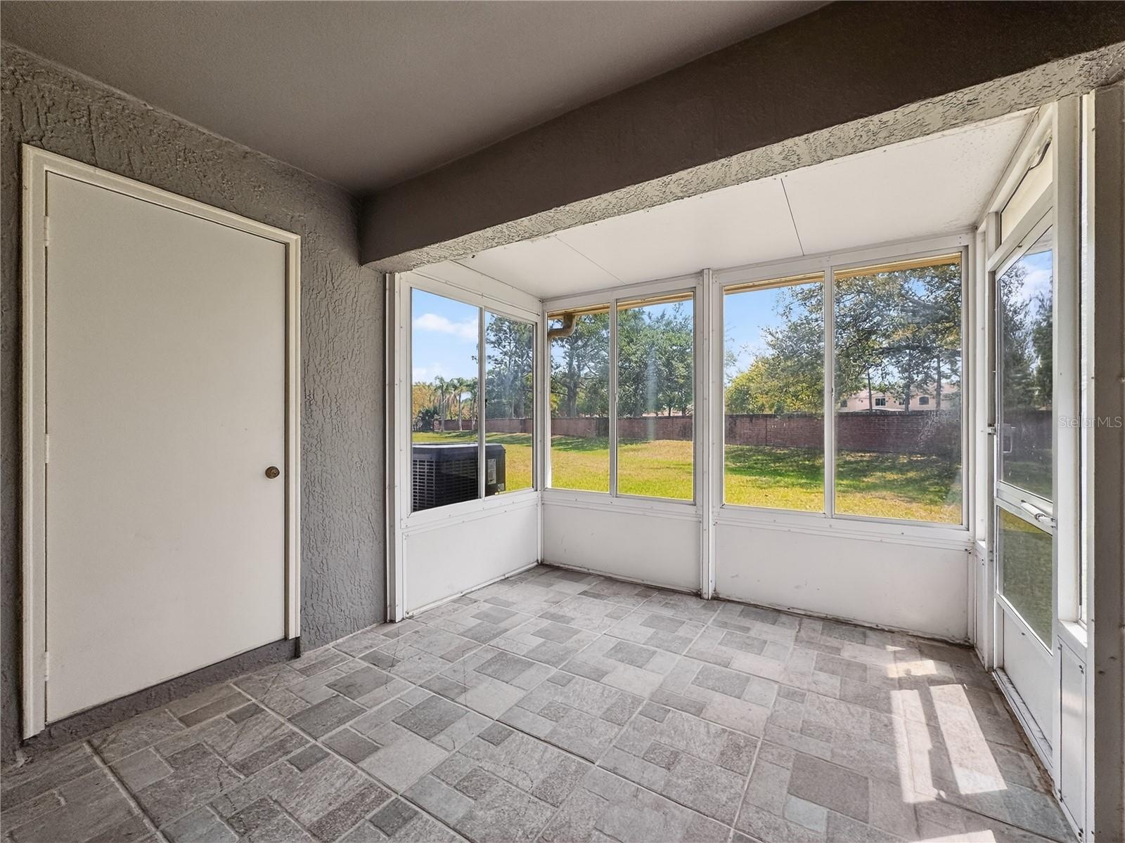 SUMMERFIELD - Residential