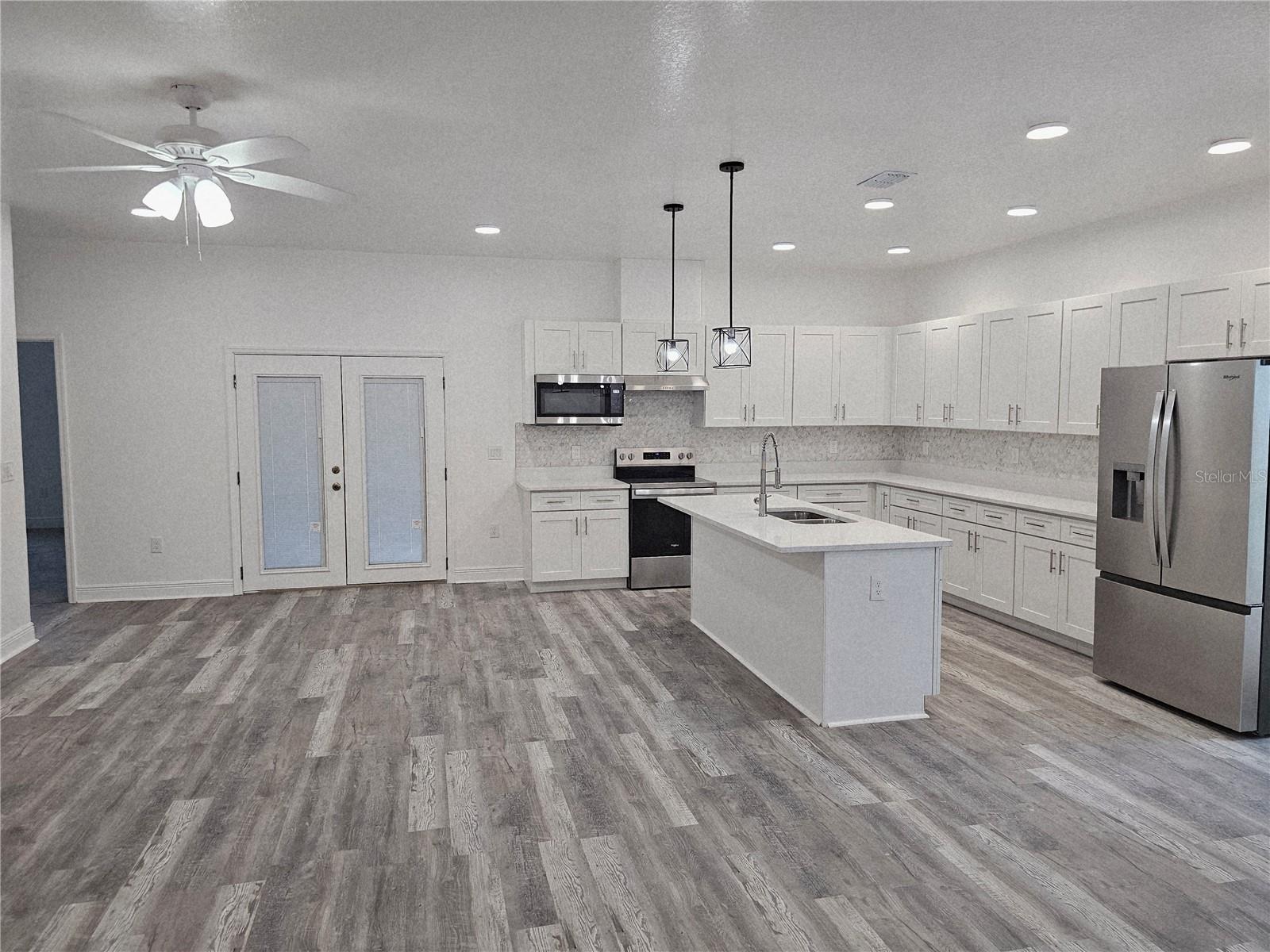 1171 PINE