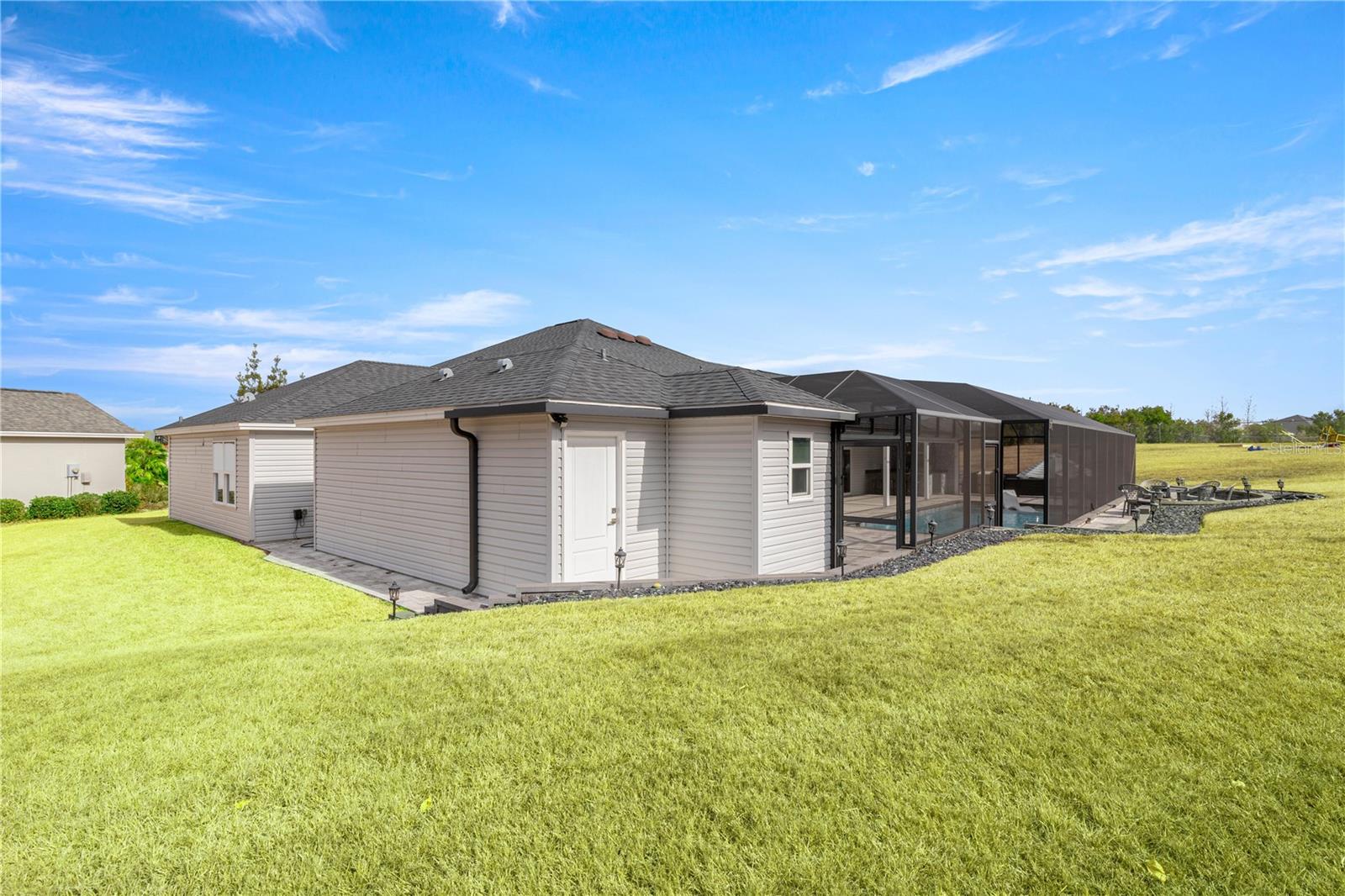 OXFORD OAKS PHASE 1 - Residential