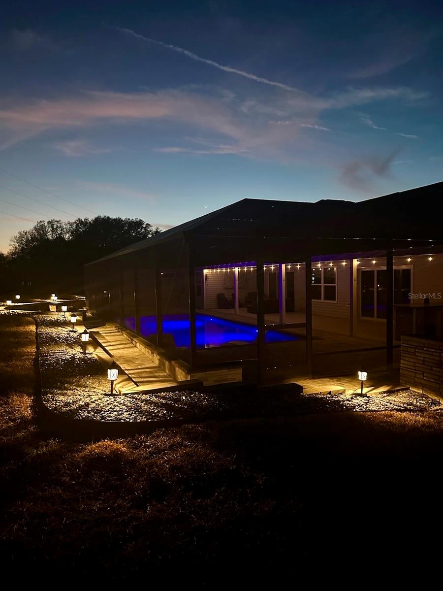 OXFORD OAKS PHASE 1 - Residential