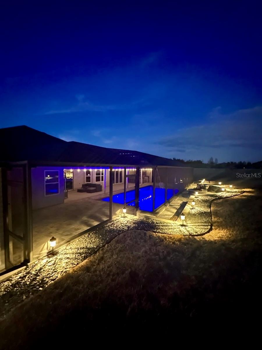 OXFORD OAKS PHASE 1 - Residential