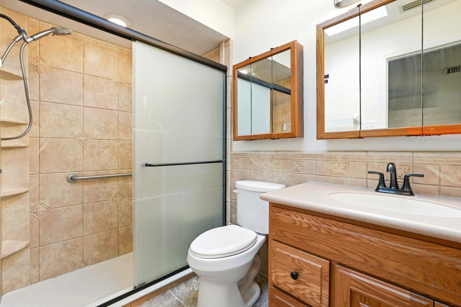 NIELSEN REP TURNBULL SHORES - Residential