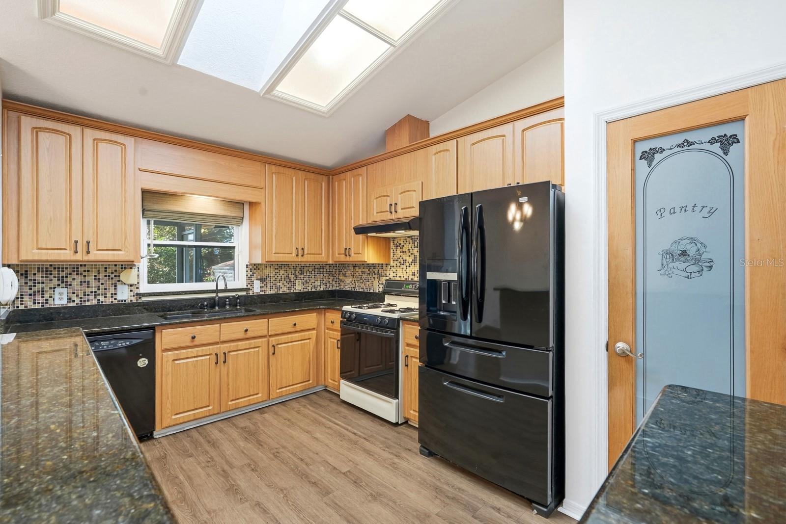 NIELSEN REP TURNBULL SHORES - Residential