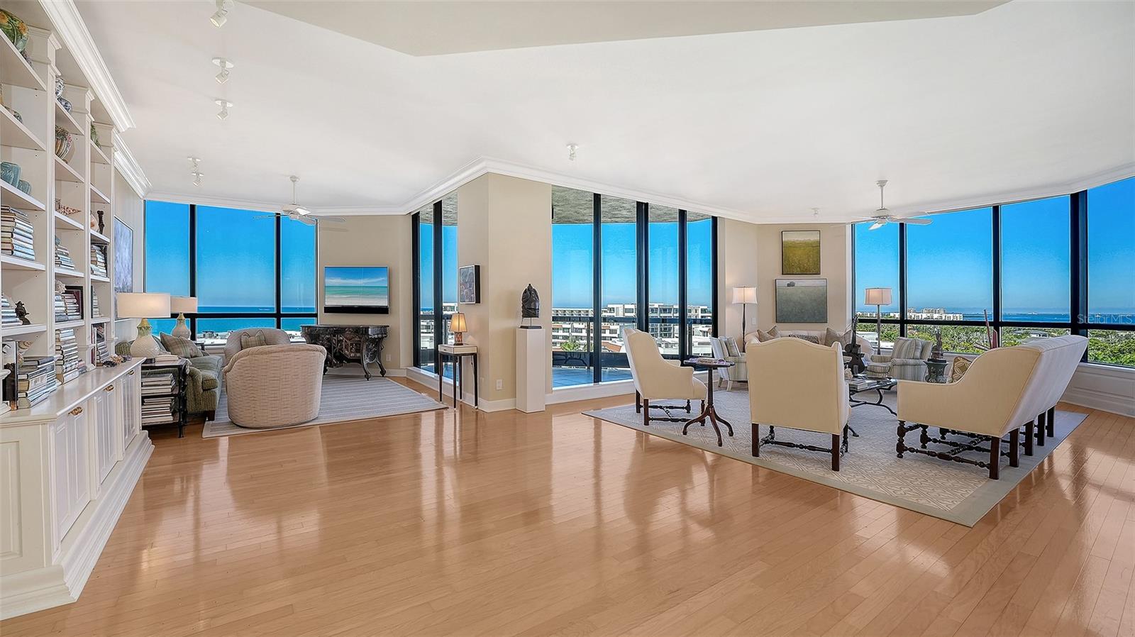 WATER CLUB AT LONGBOAT KEY - Residential