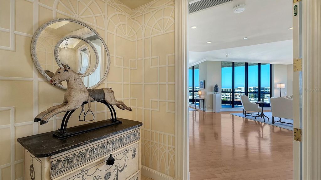 Photo of 1281 Gulf Of Mexico Drive #708, Longboat Key, FL 34228 (MLS # A4677632)