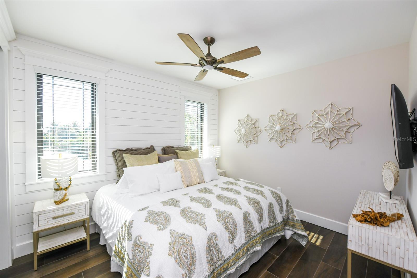 SAINT ARMANDS DIV JOHN RINGLING ESTATES - Residential