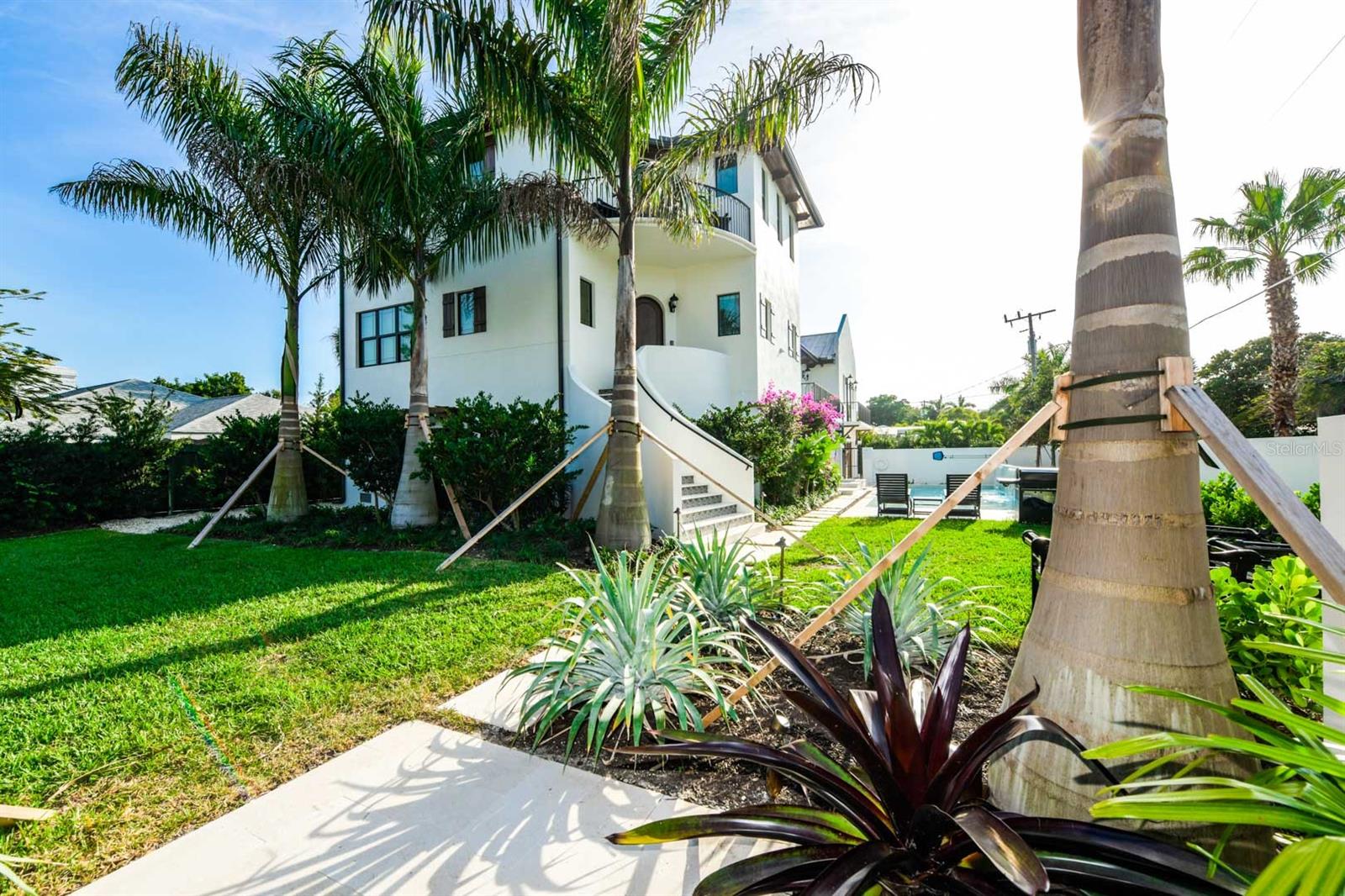 SAINT ARMANDS DIV JOHN RINGLING ESTATES - Residential