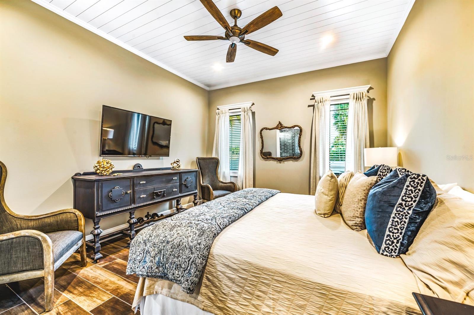 SAINT ARMANDS DIV JOHN RINGLING ESTATES - Residential