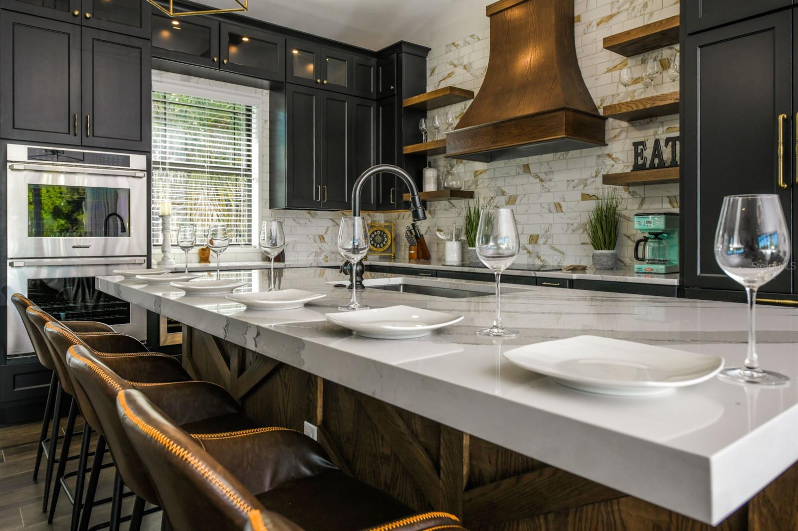 SAINT ARMANDS DIV JOHN RINGLING ESTATES - Residential