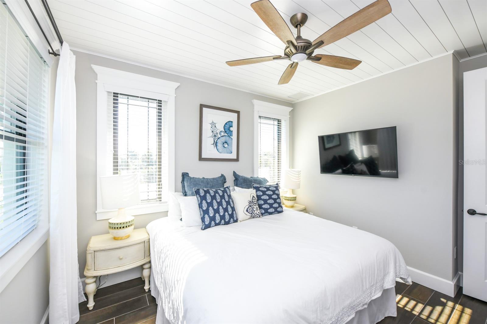 SAINT ARMANDS DIV JOHN RINGLING ESTATES - Residential