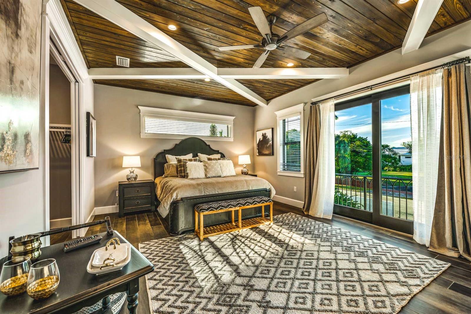 SAINT ARMANDS DIV JOHN RINGLING ESTATES - Residential