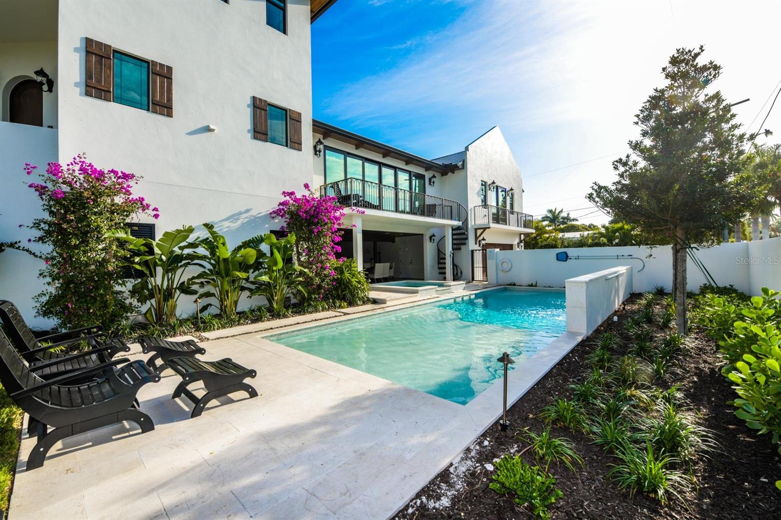 SAINT ARMANDS DIV JOHN RINGLING ESTATES - Residential