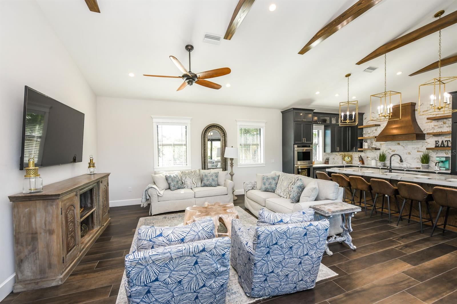 SAINT ARMANDS DIV JOHN RINGLING ESTATES - Residential