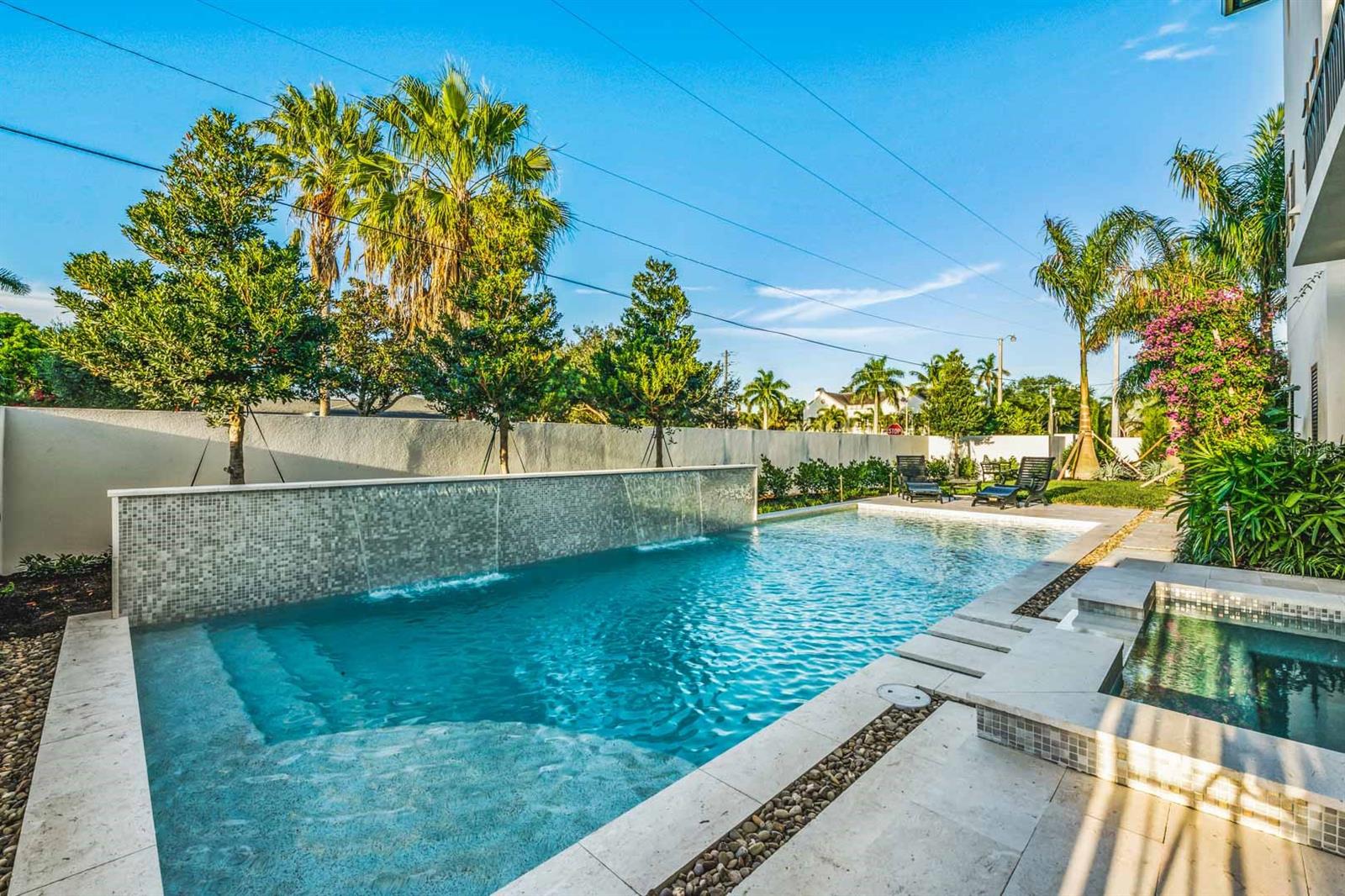 SAINT ARMANDS DIV JOHN RINGLING ESTATES - Residential