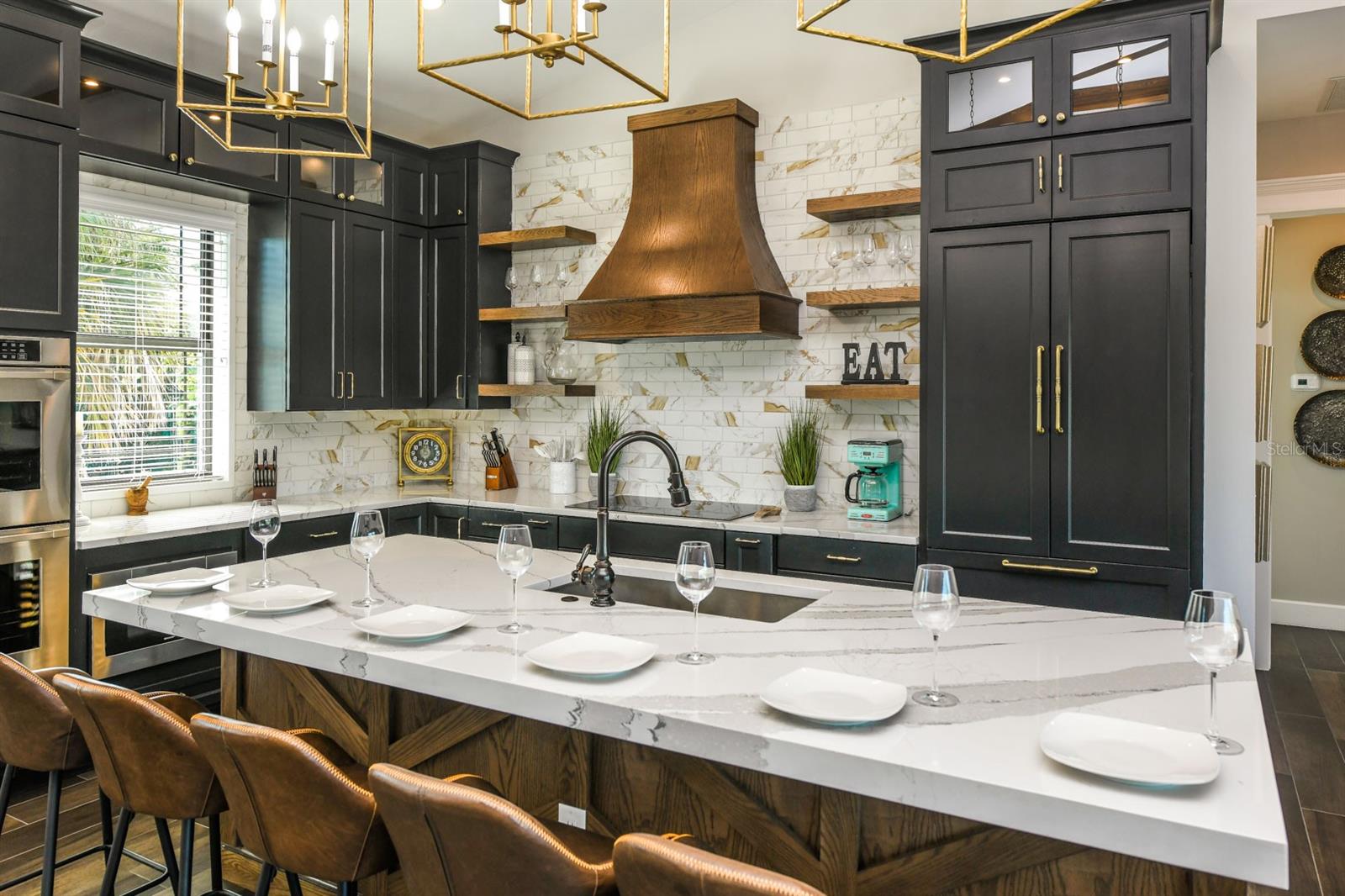 SAINT ARMANDS DIV JOHN RINGLING ESTATES - Residential