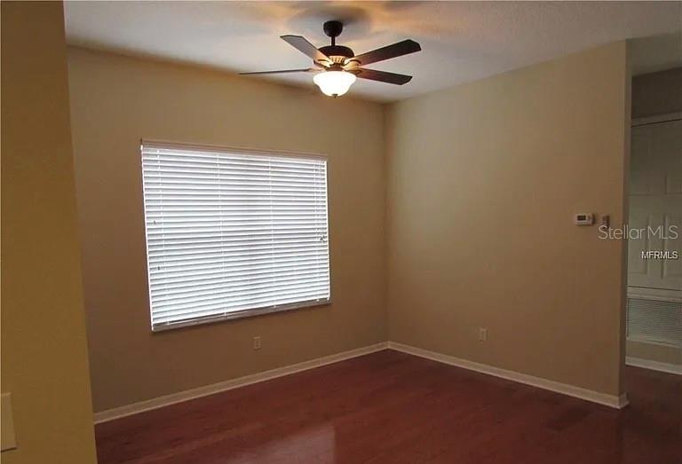 VILLAS AT CHASE GROVES A CONDO - Residential