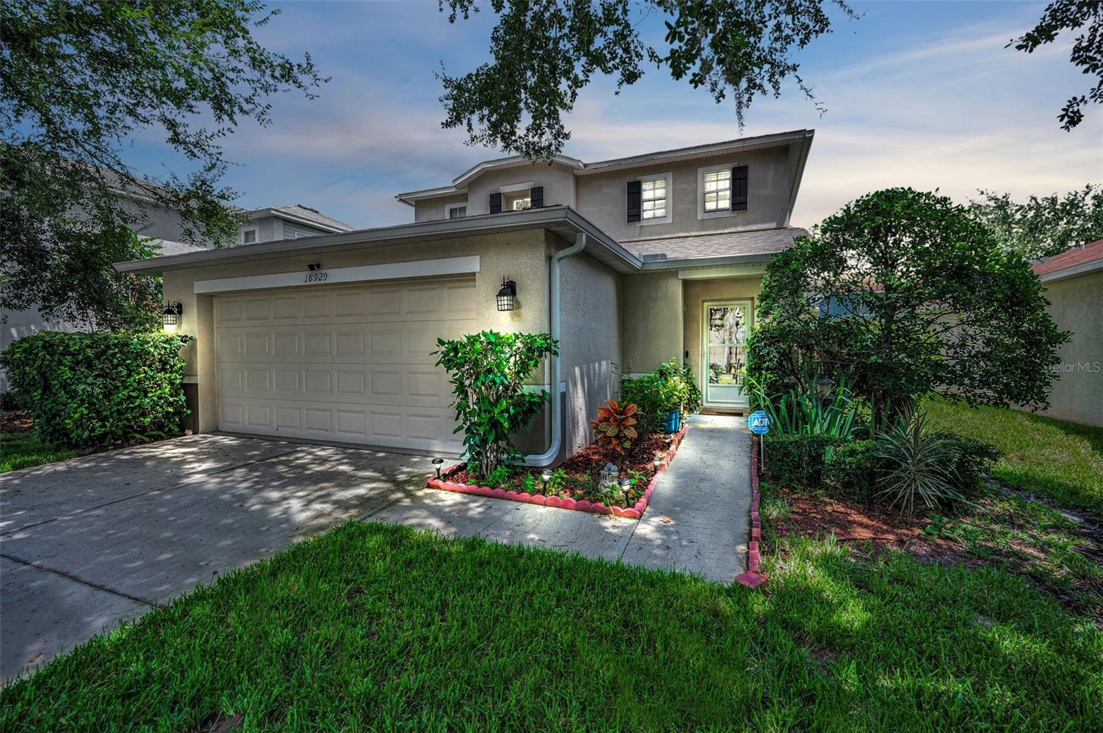 Affordable single-family home in newly developed Asbel Estates community. Beautifull three bedroom two and a half bathroom with a large fenced in backyard and two car garage. Spacious open floor plan kitchen, dining room and family room. Kitchen includes stainless-steel appliances, upgraded wood cabinetry, large pantry and a breakfast bar. Hardwood floors downstairs and in master bedroom. Inside laundry room and half bath conveniently located downstairs. Upstairs you will find the three bedrooms and two full baths. Screened in Florida room leading to backyard and extra patio for entertaining. Sprinkler system throw-out the yard, newer roof and AC. Low HOA fee, no flood zone and no CDC. This hidden gem is located near golf courses, top rated schools, shopping and restaurants.