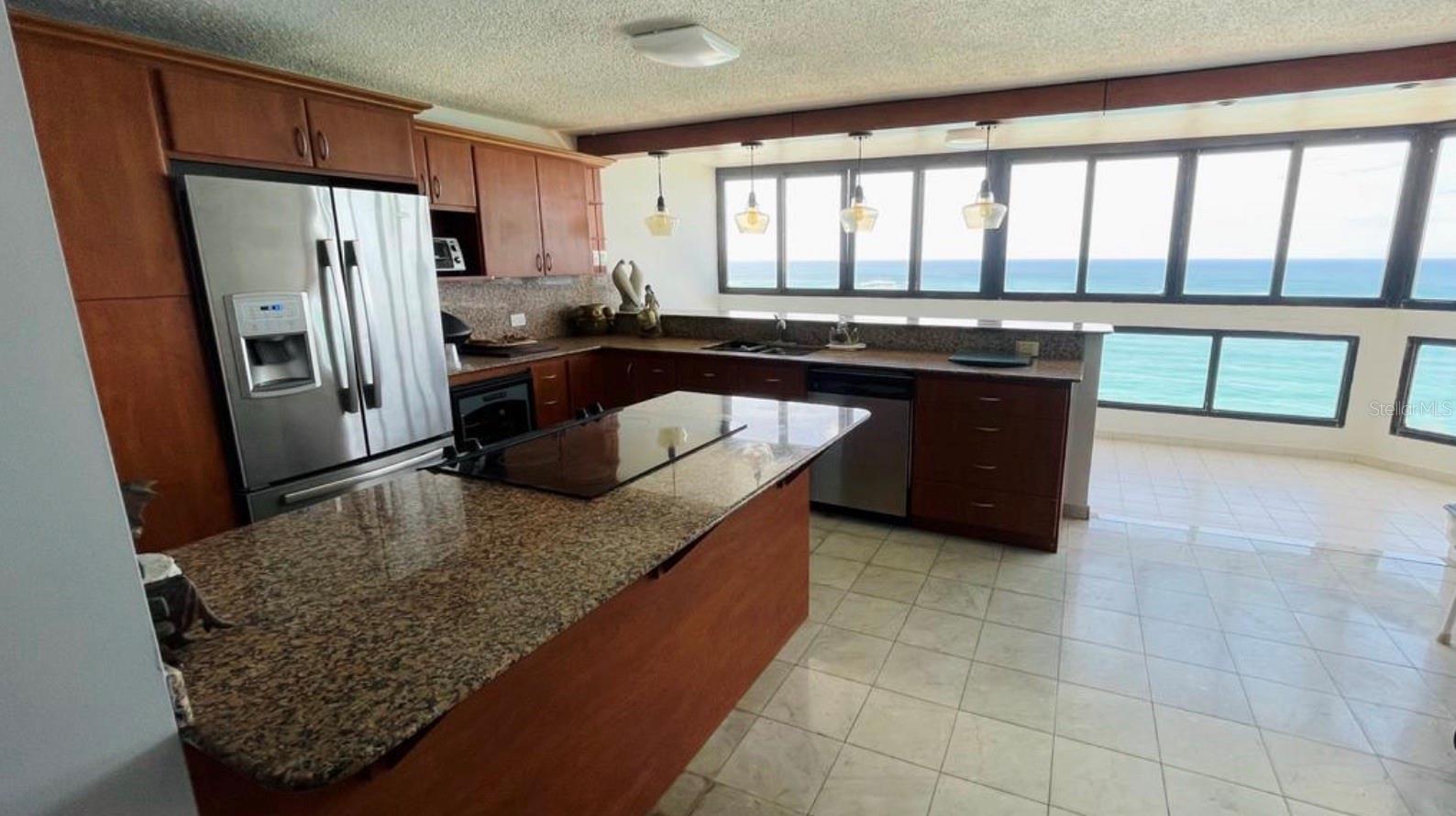 ST. MARY'S PLAZA - Residential